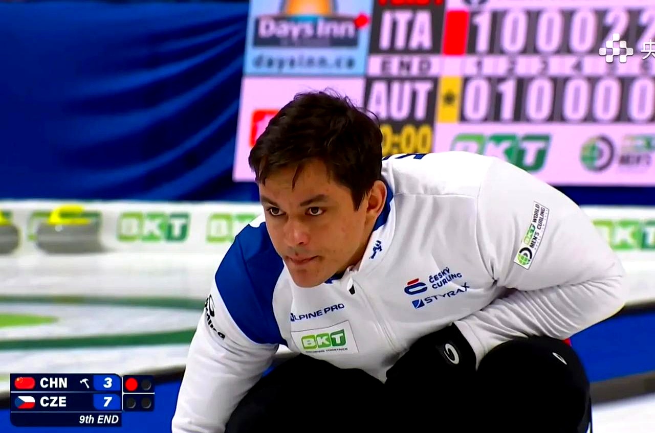 包含捷克代表团在击剑比赛中傲视群雄的词条