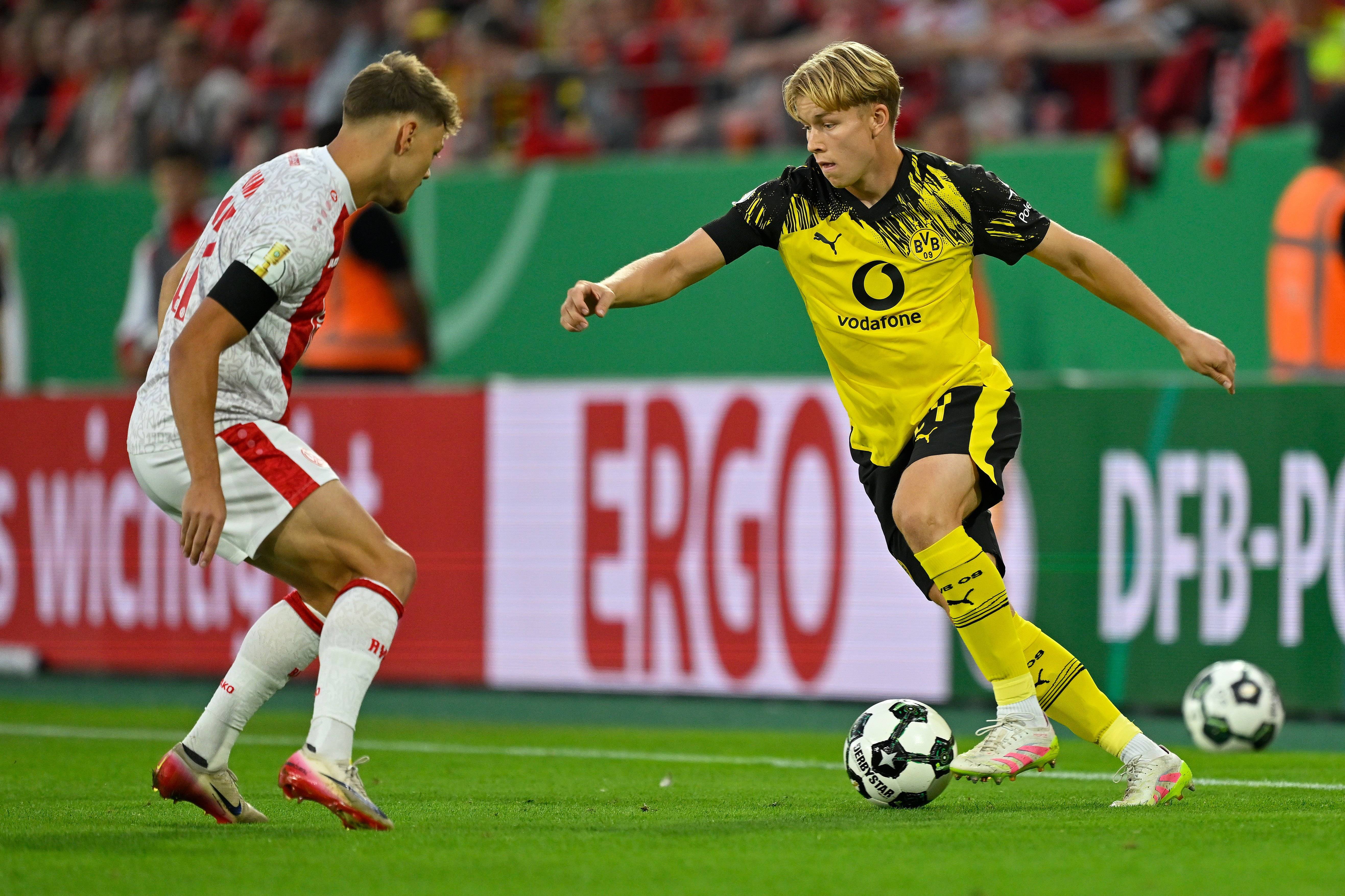 多特蒙德在德国足球赛事中拼尽全力