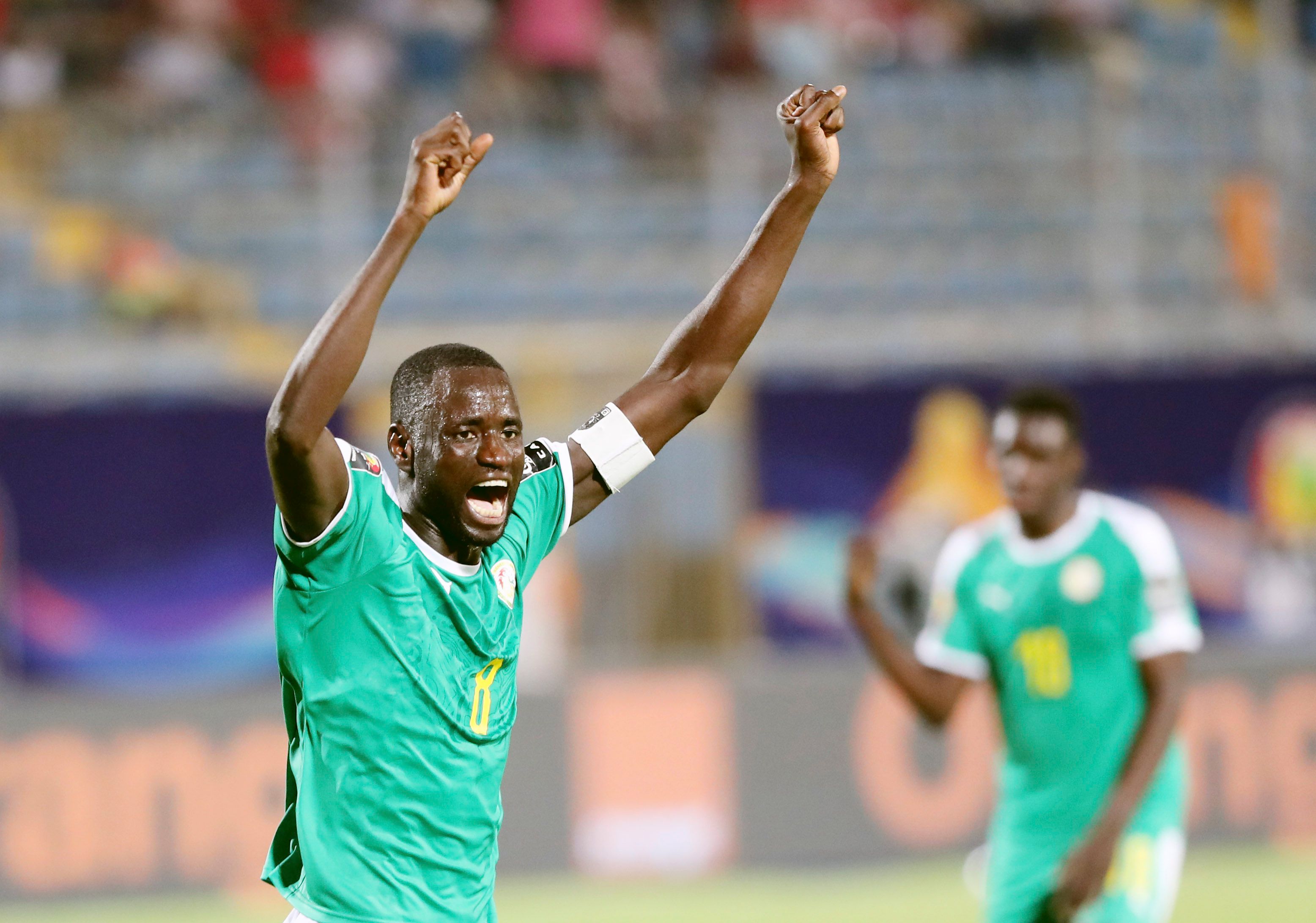 雷火电竞亚洲先驱-塞内加尔足球联赛开幕式精彩绝伦，球迷沸腾的简单介绍