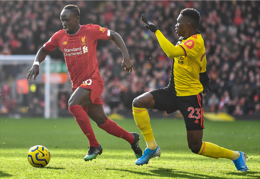 雷火电竞简介-关于塞内加尔碾压曼联，卡瓦哈尔关键制胜的信息