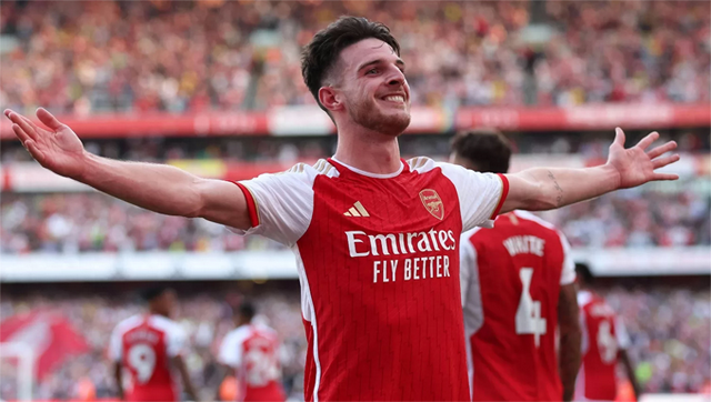 雷火电竞亚洲先驱-阿贾克斯：客场逆袭阿森纳挺进半决赛