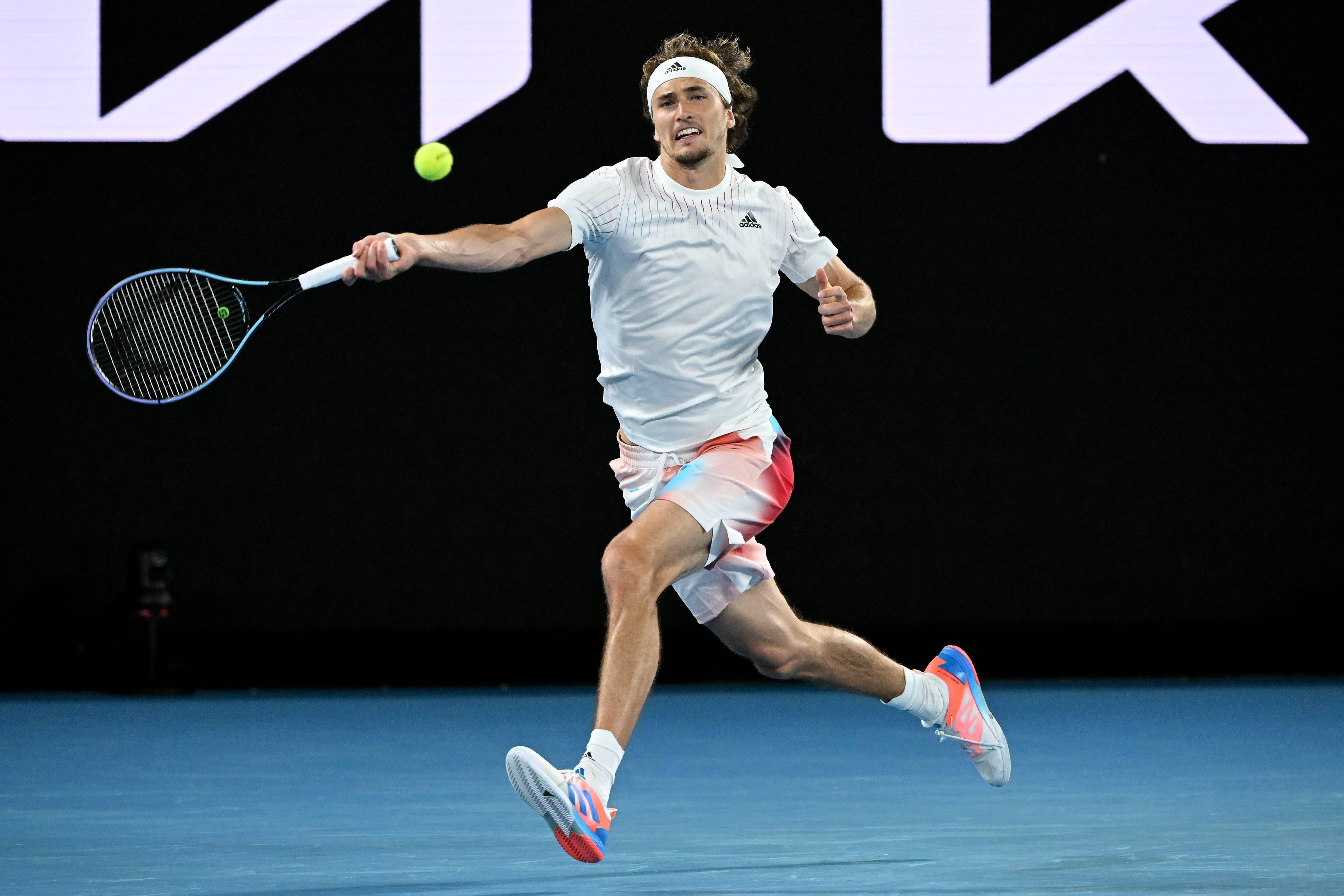 美网完胜澳网，兹维列夫关键制胜